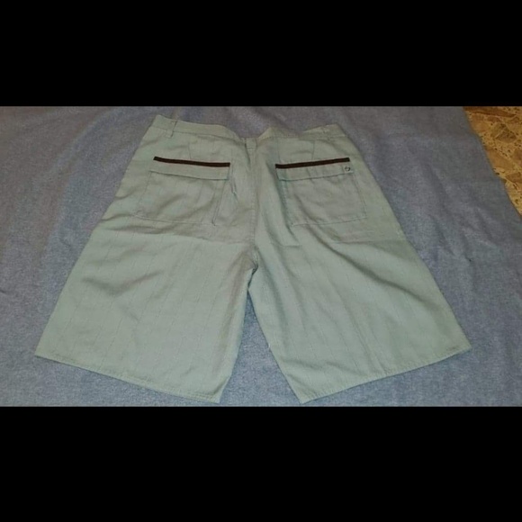 Men - Picture 2 of 2